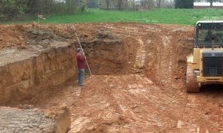 Выкопать котлован под фундамент в Шахтах - от 2634 руб. | 2Землекопа-Шхт